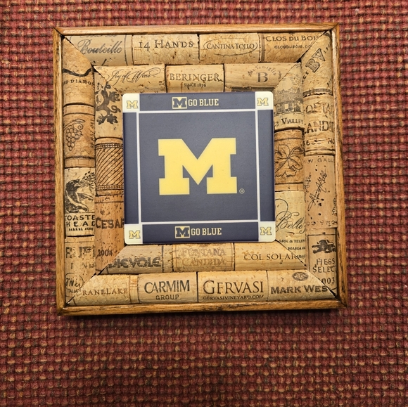 University of Michigan Wolverines, Hand-made Trivet. - Picture 2 of 3